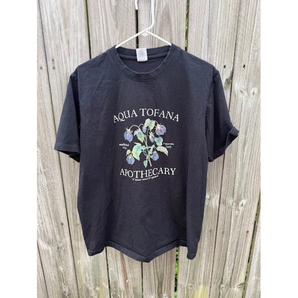Goth Dark Academia Aqua Tofana Apothecary T-Shirt XL Black Graphic Tee